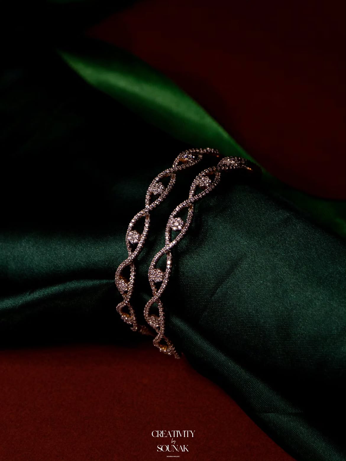 Delicate Curves